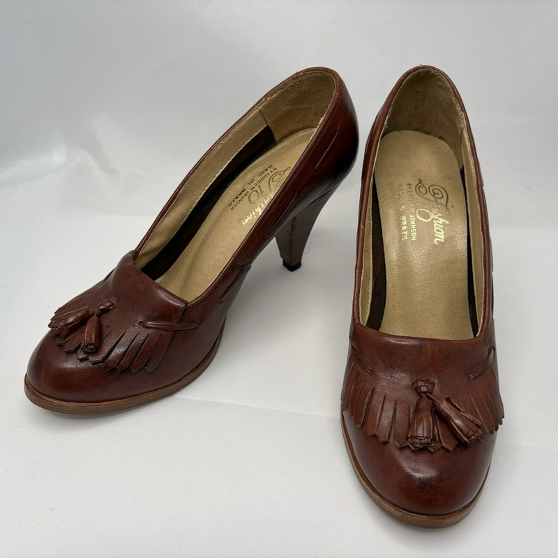 Vintage Endicott Johnson Tassel Loafer Heels Brown Leather 7.5M Brazil