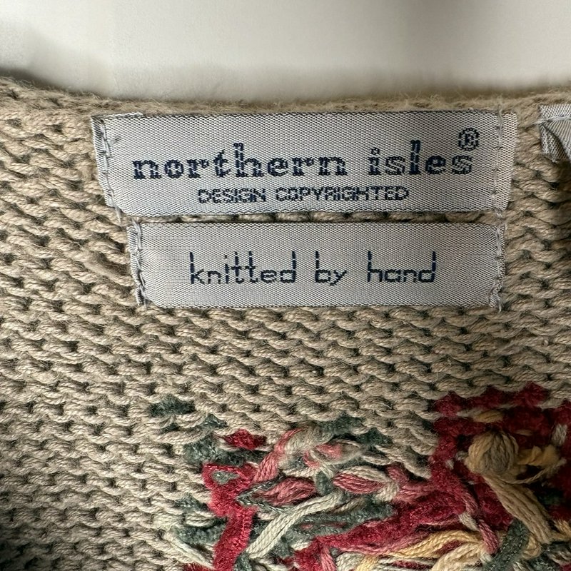 Northern Isles Hand Knit Floral Beaded Sweater Vest M Cottagecore