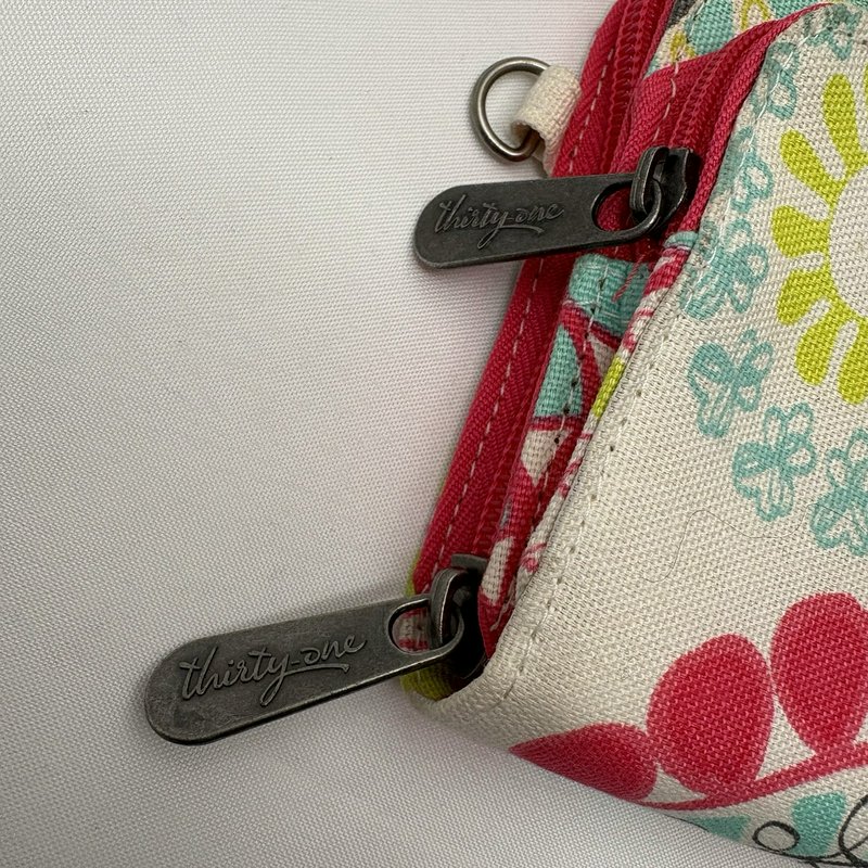 Thirty-One Floral Wallet Clutch Zip Around Organizer Pink Teal