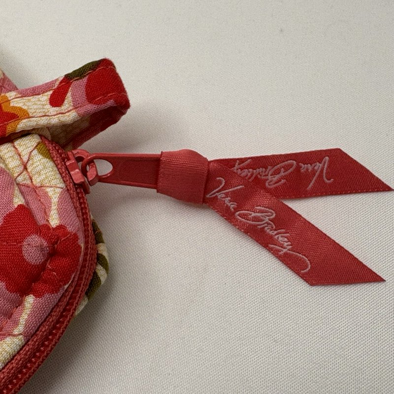 Vera Bradley Quilted Floral Cosmetic Pouch Zip Makeup Bag Pink Red