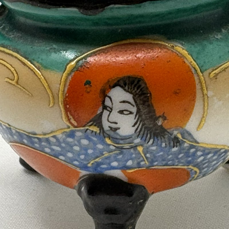 Vintage Japanese Incense Burner Tripod Porcelain Moriage Figural Lid