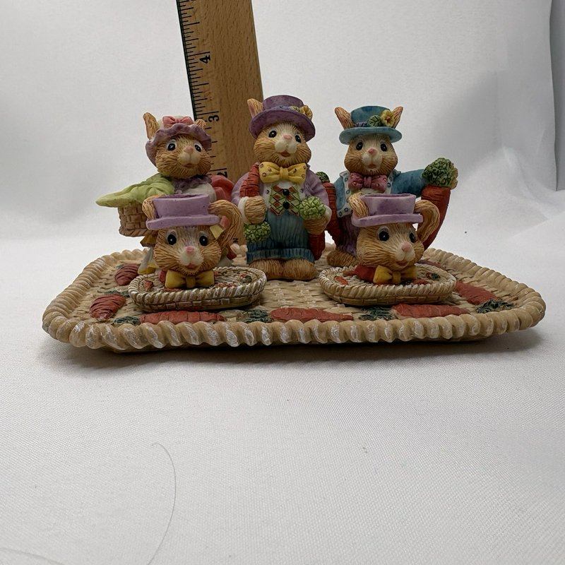 Young’s Inc Easter Bunny Tea Party Set Tray Rabbits Carrots 1995 