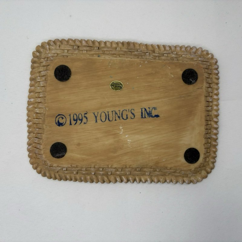 Young’s Inc Easter Bunny Tea Party Set Tray Rabbits Carrots 1995 