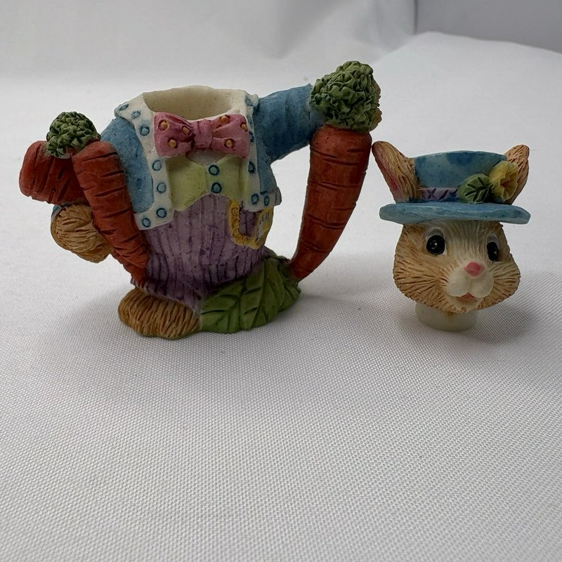 Young’s Inc Easter Bunny Tea Party Set Tray Rabbits Carrots 1995 