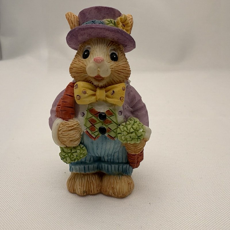 Young’s Inc Easter Bunny Tea Party Set Tray Rabbits Carrots 1995 