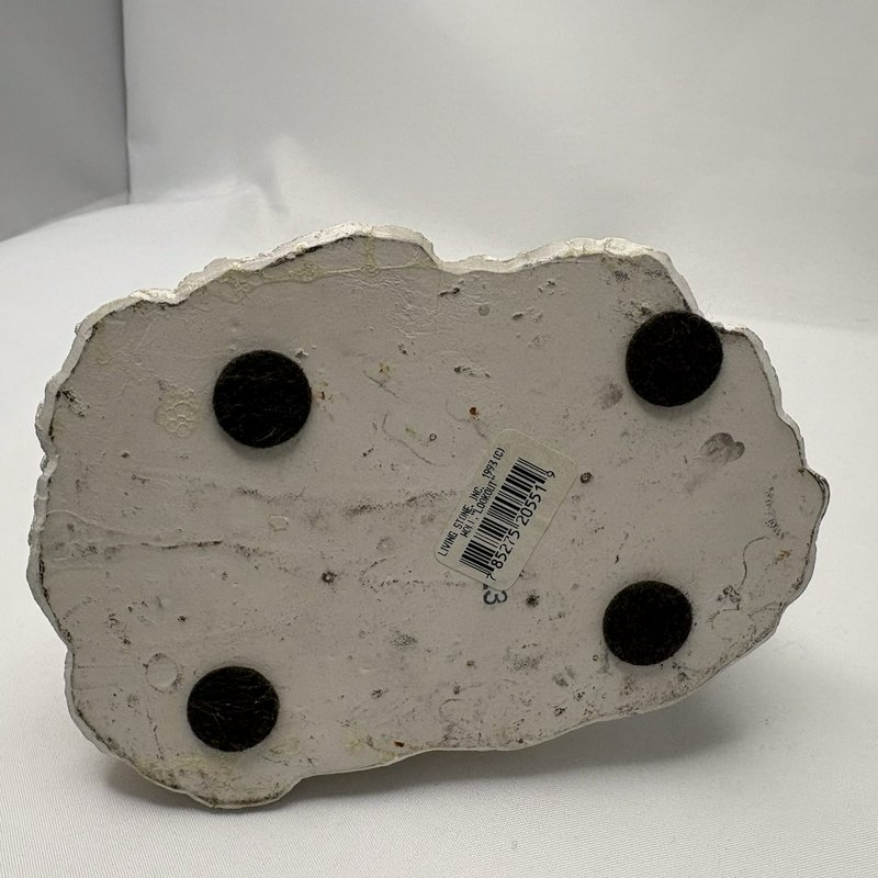 Living Stone Wolf Figurine 1993 Stone Lookout Resin Wildlife Cabin Decor