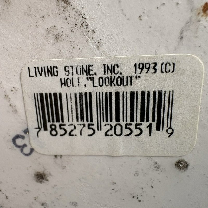 Living Stone Wolf Figurine 1993 Stone Lookout Resin Wildlife Cabin Decor