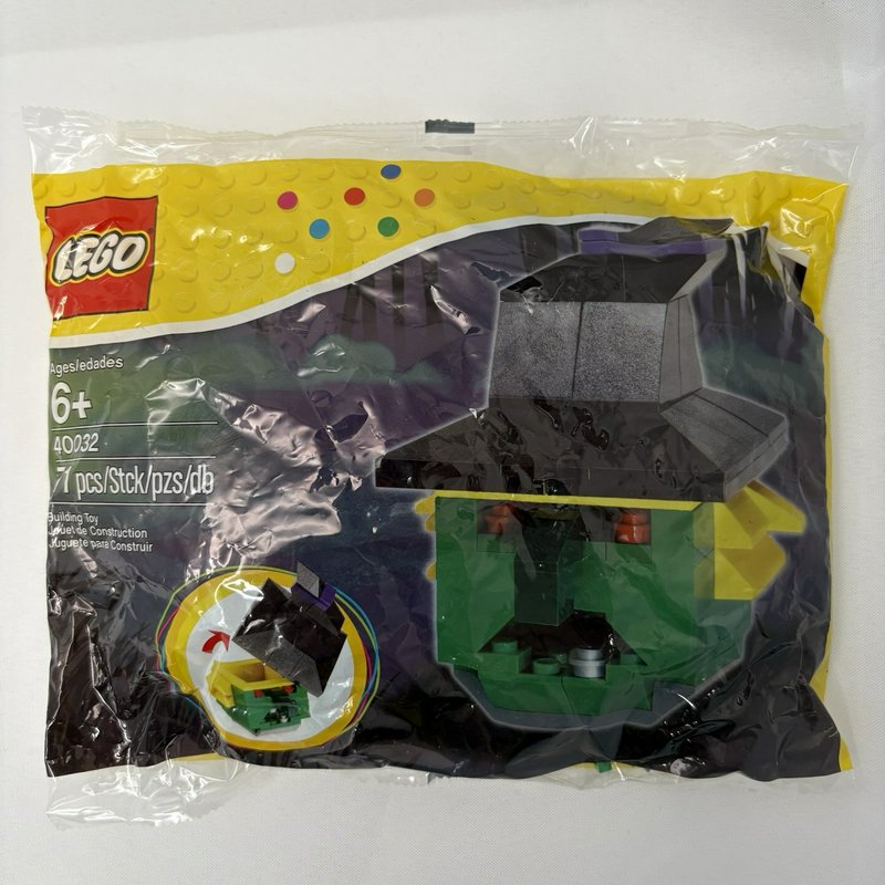 LEGO 40032 Witch Polybag Halloween 71 pcs Sealed Retired