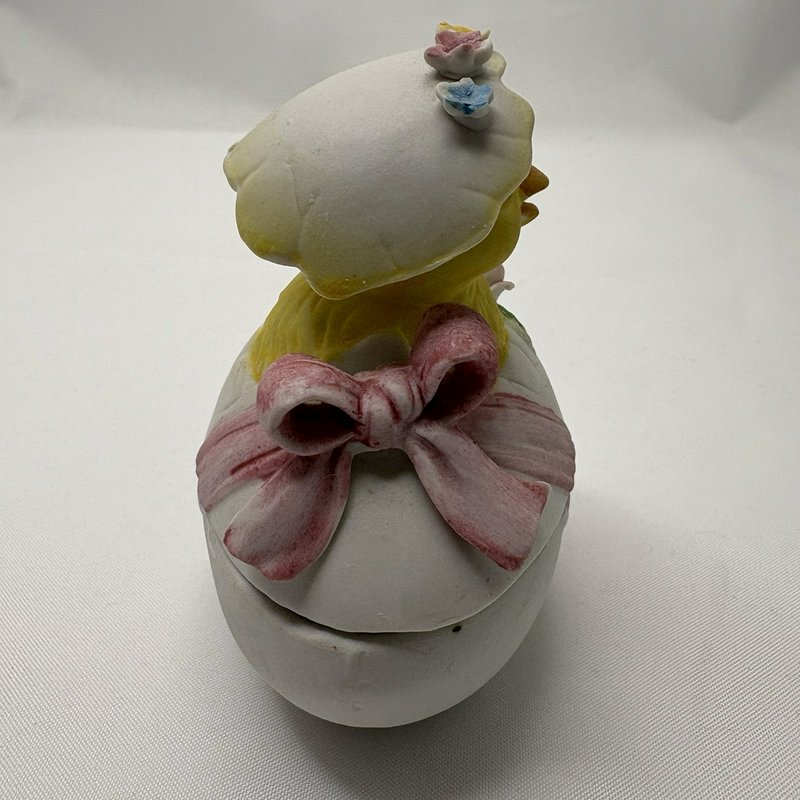 Vintage Lefton Style Easter Chick Egg Figurine Trinket Box Set Spring Decor
