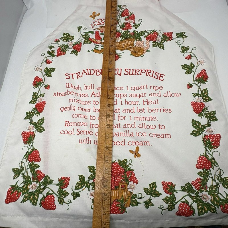 Vintage Strawberry Shortcake Apron 1980 Recipe Strawberry Surprise Retro