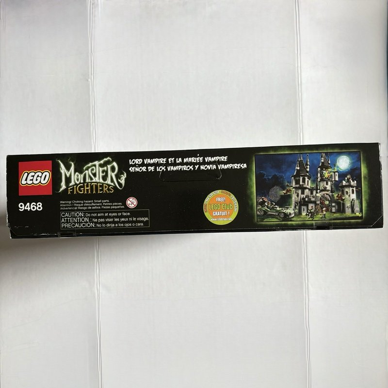 LEGO 9468 Monster Fighters Vampyre Castle SEALED Box Wear Retired 949 pcs