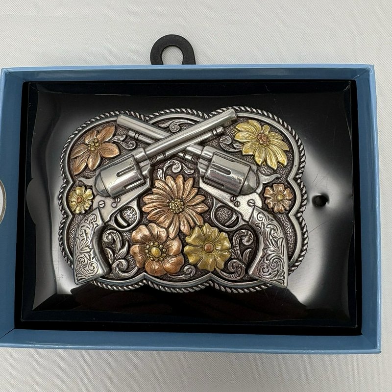 Nocona Belt Buckle Floral Revolvers Western Cowboy Silver Tone w Box