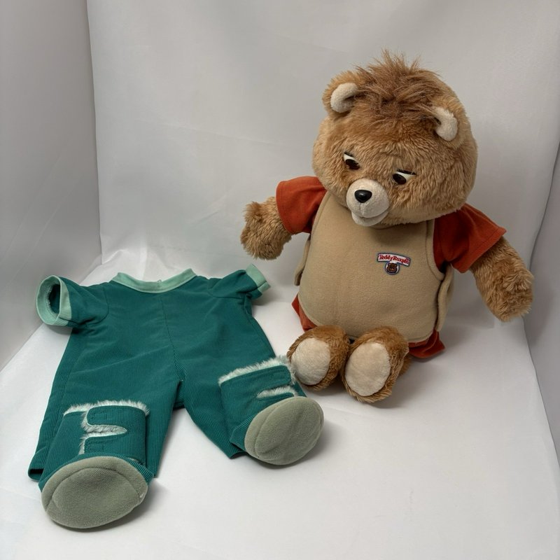 Vintage Teddy Ruxpin Talking Bear 1985 Works Tape Pajamas Tested