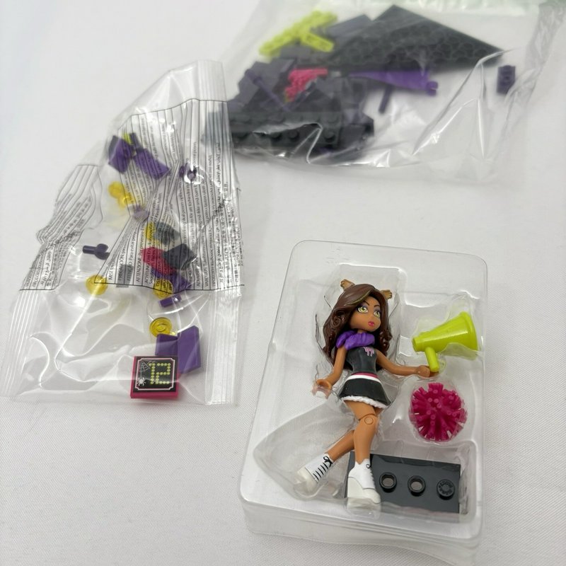 Mega Bloks Monster High Frankie Stein Set 137 Pc + Clawdeen Partial Lot