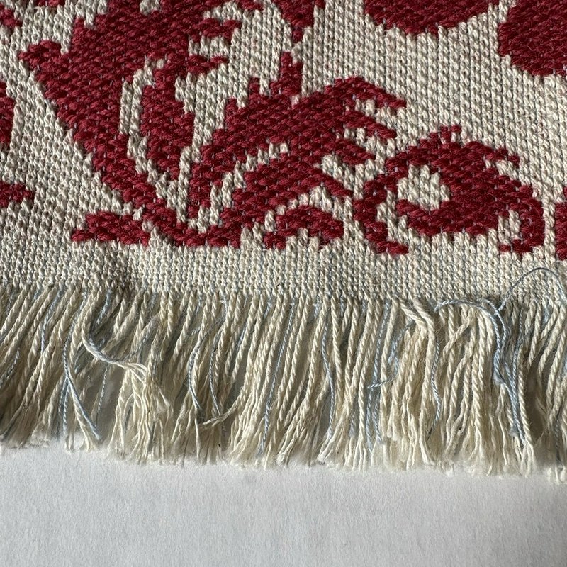 Vintage Style Jacquard Table Runner Red Cream Rooster Floral Fringe 38.5”