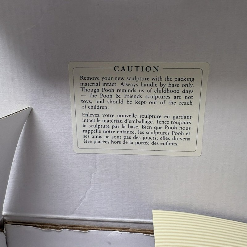 Disney Pooh & Friends Figurine "May Friendship Always Light Your Way" With Box