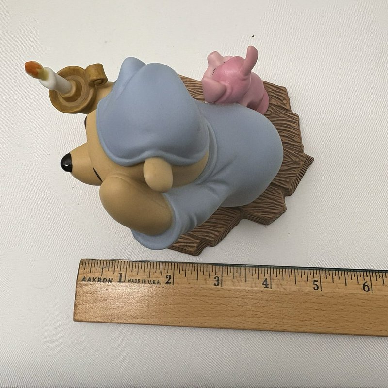 Disney Pooh & Friends Figurine "May Friendship Always Light Your Way" With Box