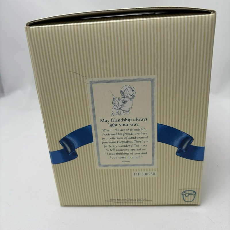 Disney Pooh & Friends Figurine "May Friendship Always Light Your Way" With Box