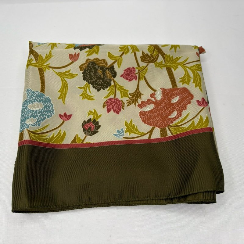 Floral Satin Scarf 30x30 Green Border Botanical Cottagecore