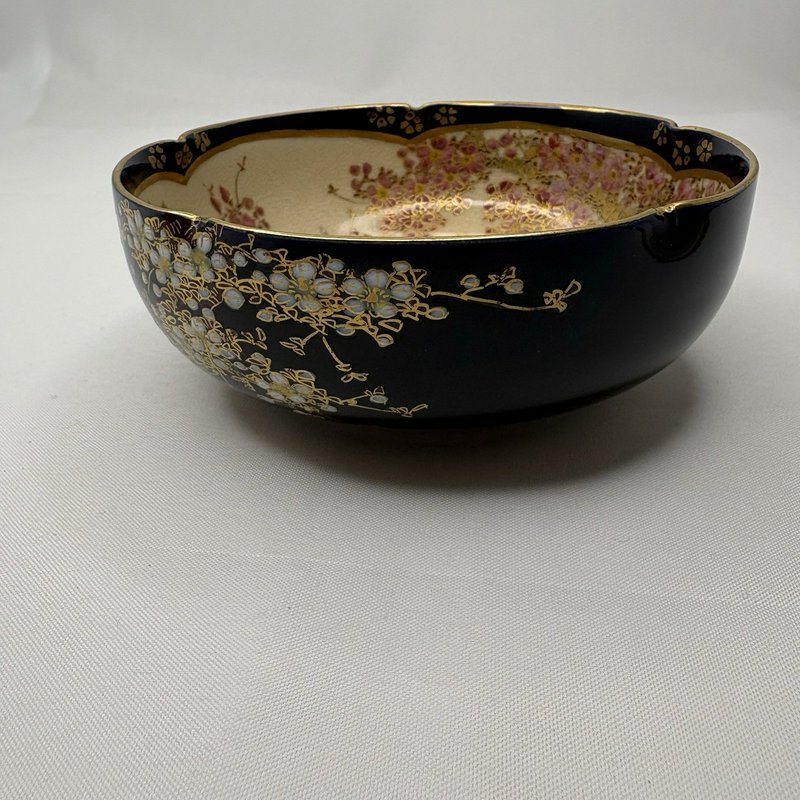 Antique Japanese Satsuma Bowl Cobalt Gold Moriage Floral 4.75”