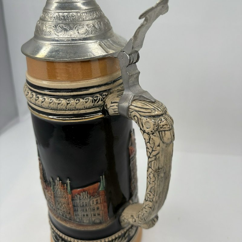 Vintage German Beer Stein München (Munich) Hofbrauhaus w/ Pewter Lid
