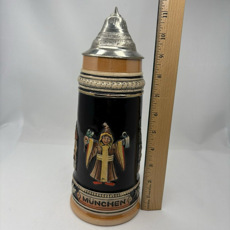 Vintage German Beer Stein München (Munich) Hofbrauhaus w/ Pewter Lid