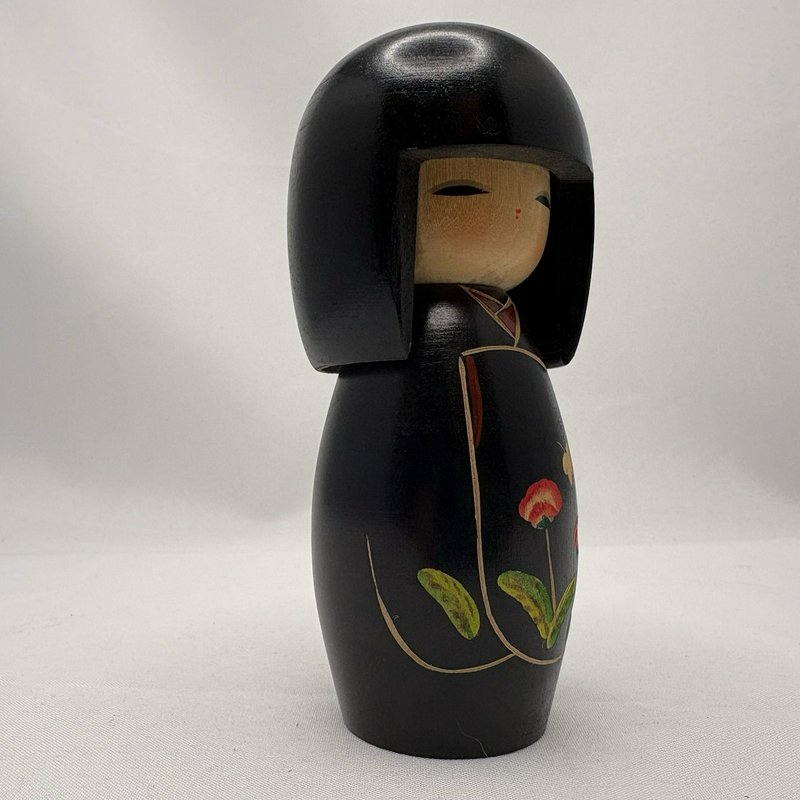 Vintage Kokeshi Doll Kinio Miyakawa Miyagi Award Artist Black Floral 5”