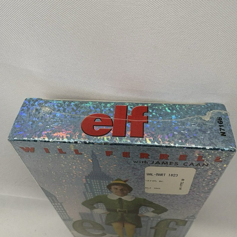 2004 Elf VHS Sealed Holographic Slipcover (Will Ferrell) New Line Cinema