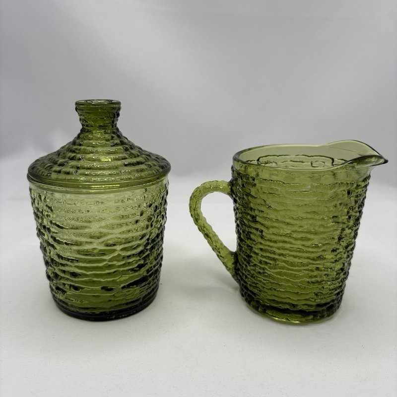 Vintage Anchor Hocking Lido Soreno Avocado Green Creamer Sugar Set