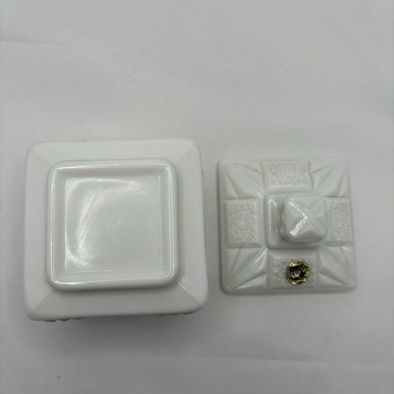 Vintage Westmoreland Milk Glass Covered Dish Paneled Quilt Square Box