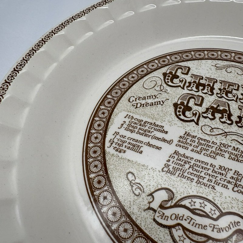 Vintage Royal China Jeannette Cheesecake Recipe Pie Plate 11” USA