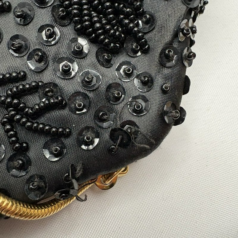 Vintage Fortune Black Beaded Evening Purse Hong Kong Satin Kiss Lock Bag