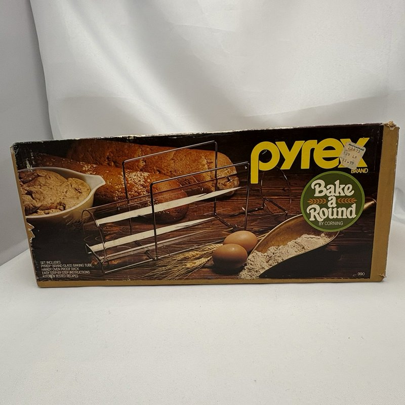 Vintage Corning Pyrex Model 990 "Bake a Round" Bread Baking Tube Rack w/ Box