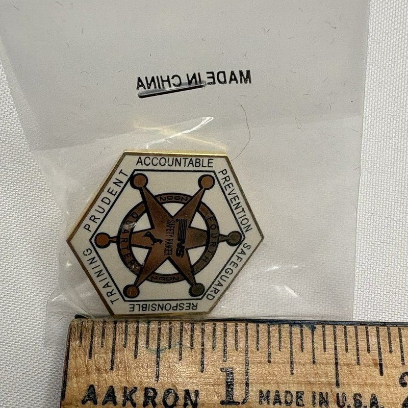 Norfolk Southern Railroad "2002 Fourth Quarter Safety Ranger" Lapel Pin
