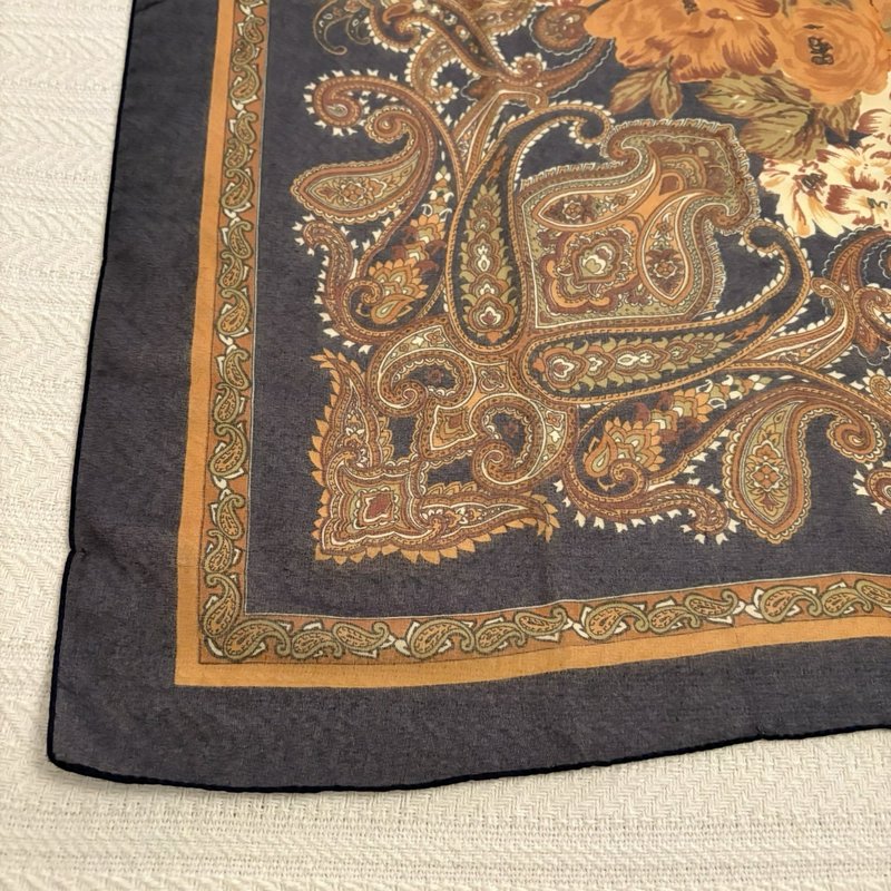 Vintage Berkshire Italy Sheer Scarf 51x51 Navy Paisley Floral Square w Gold Clip