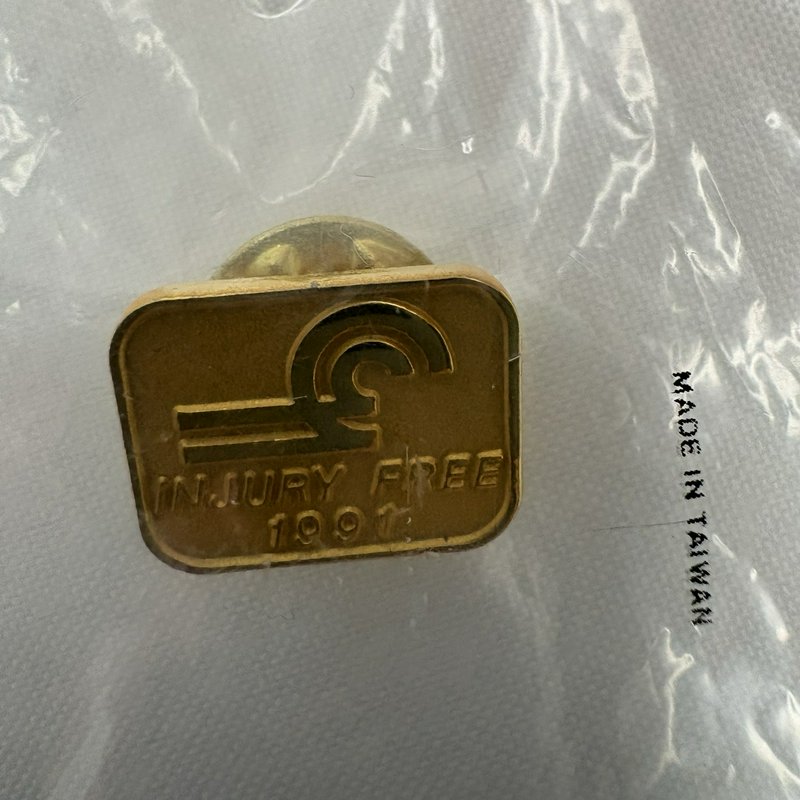 Vintage Conrail "Injury Free 1991" Railroad Safety Lapel Pin