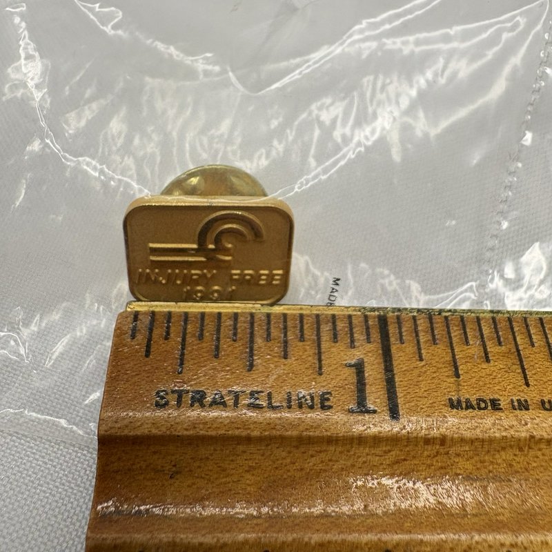Vintage Conrail "Injury Free 1991" Railroad Safety Lapel Pin