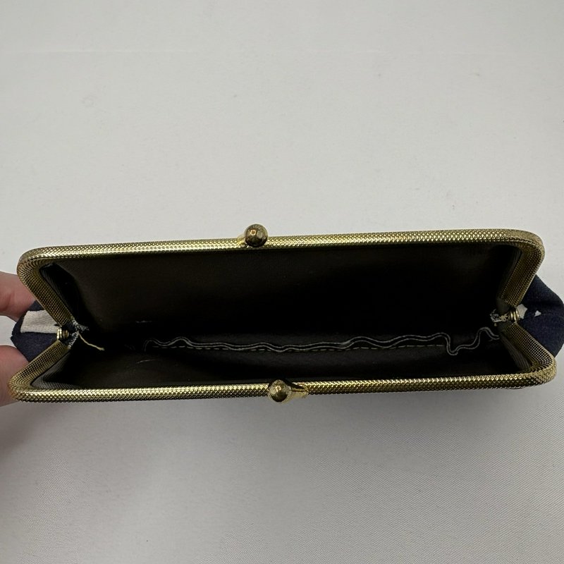 Vintage Nipon Kiss Lock Coin Purse Boutique Logo Print Navy White