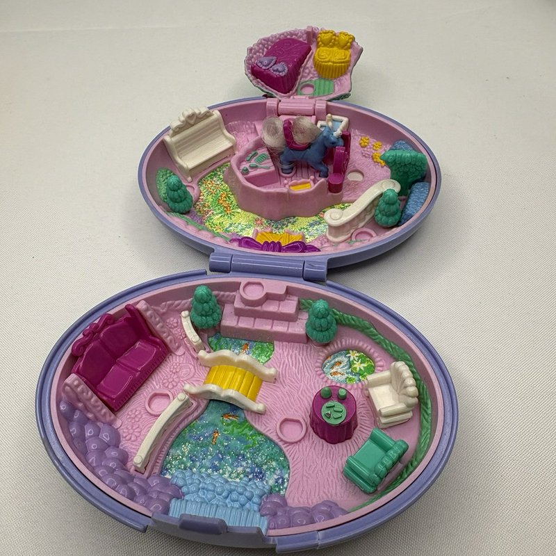 Polly Pocket Bluebird 1994 Villa & Unicorn Meadow Lot Incomplete Figures