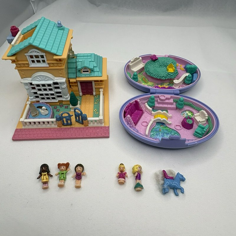 Polly Pocket Bluebird 1994 Villa & Unicorn Meadow Lot Incomplete Figures
