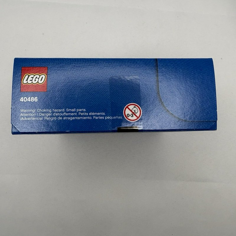 LEGO 40486 adidas Originals Superstar Mini Shoe Set Sealed Retired 92 Pcs