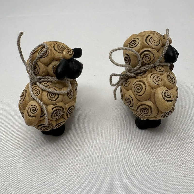 Suzi Skoglund Sheep Figurines Pair Resin Farmhouse Country Lamb Decor Bell