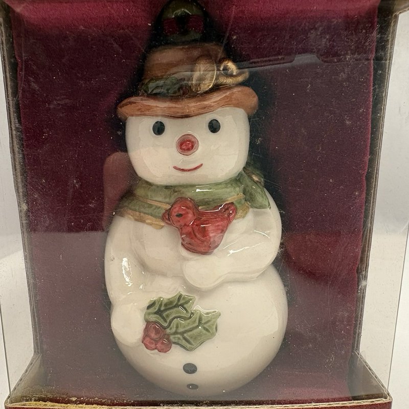 Villeroy & Boch Festive Ornaments Mr Snowman 14-5379-6852 Retired Boxed
