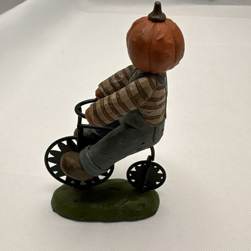 Suzi Skoglund Halloween Pumpkin Head Bicycle Figurines Set of 2 Folk Art
