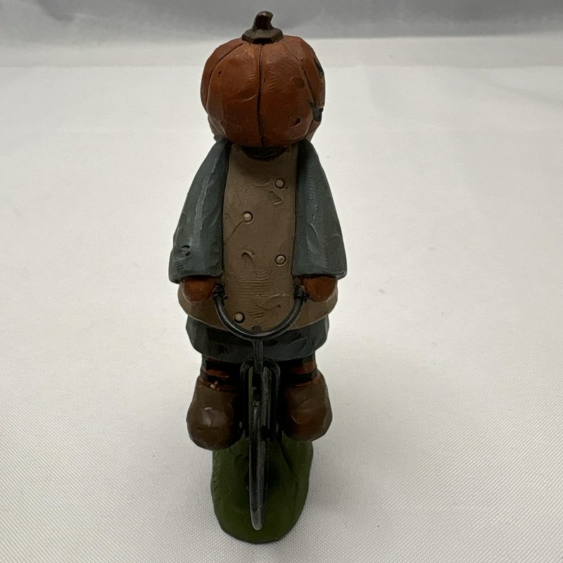 Suzi Skoglund Halloween Pumpkin Head Bicycle Figurines Set of 2 Folk Art
