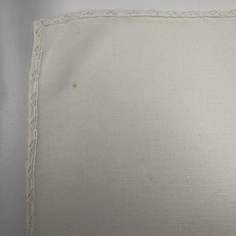 Vintage White Ceramic Owl Napkin Rings w Embroidered Floral Napkins Set of 2
