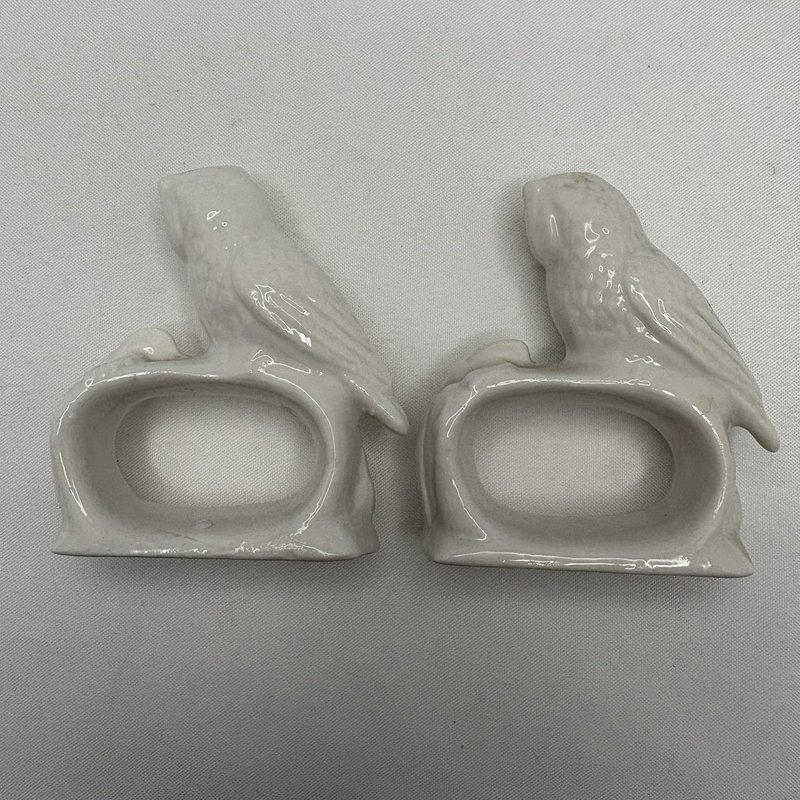 Vintage White Ceramic Owl Napkin Rings w Embroidered Floral Napkins Set of 2