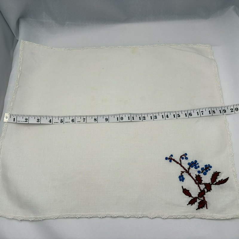 Vintage White Ceramic Owl Napkin Rings w Embroidered Floral Napkins Set of 2