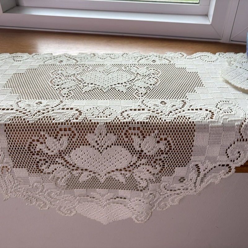 Vintage Lace Mantel Scarf 94” Hearts Flowers White Fireplace Runner Decor