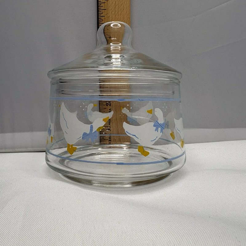 Vintage 1987 Anchor Hocking Farm Country Goose Glass Canister Jar w/Lid